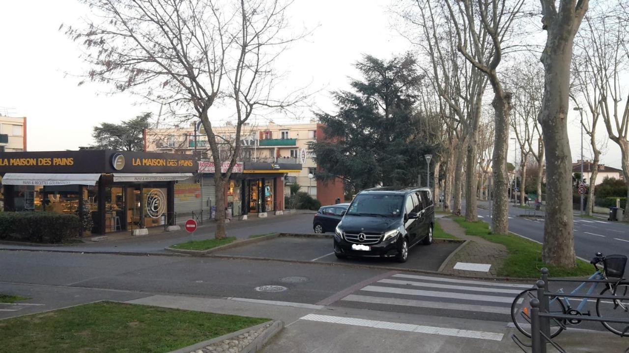 Chambre Avec Entrée Libre et Salle de Bain Privée Colomiers Exterior foto